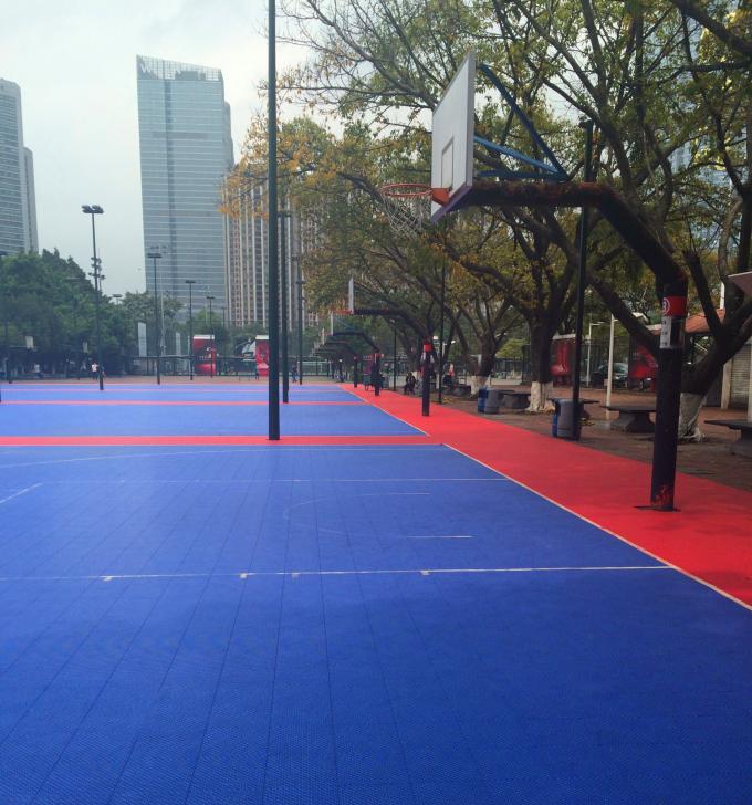Polypropylene Pp Interlocking Sports Flooring For Basketball Badminton Court 250x250x13mm 0