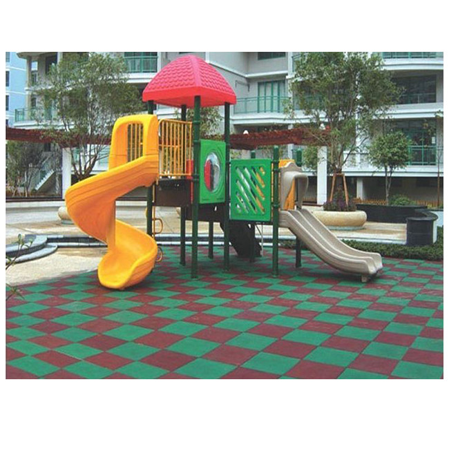 High Elasticity EPDM Rubber Flooring Durable Athletic Playground Surface 1