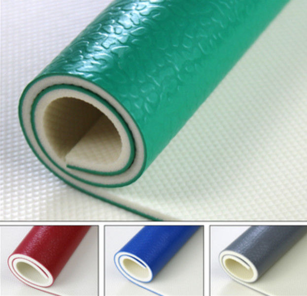 Anti Fatigue Waterproof PVC Sports Flooring Colored Sheet Vinyl Court