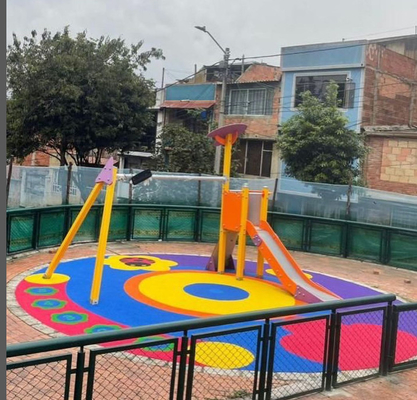 China Safe and Durable EPDM Rubber Flooring Anti-Slip and SBR Running Track for Sports and Kindergarten