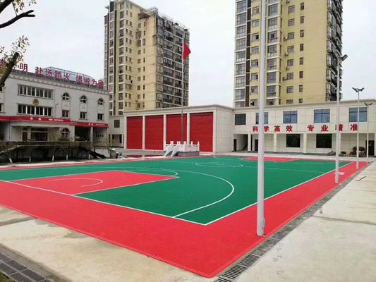 China 350g/pc PP Interlocking Floor Outdoor Basketball Court